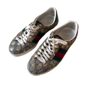 GUCCI Ace GG Supreme Bees Sneakers
